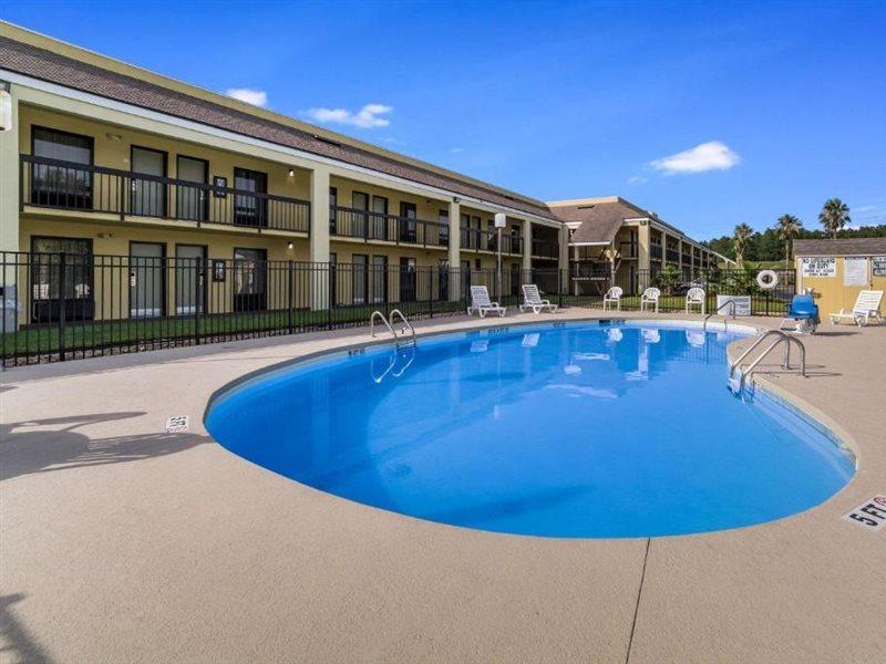 Quality Inn Coliseum North Charleston Kültér fotó