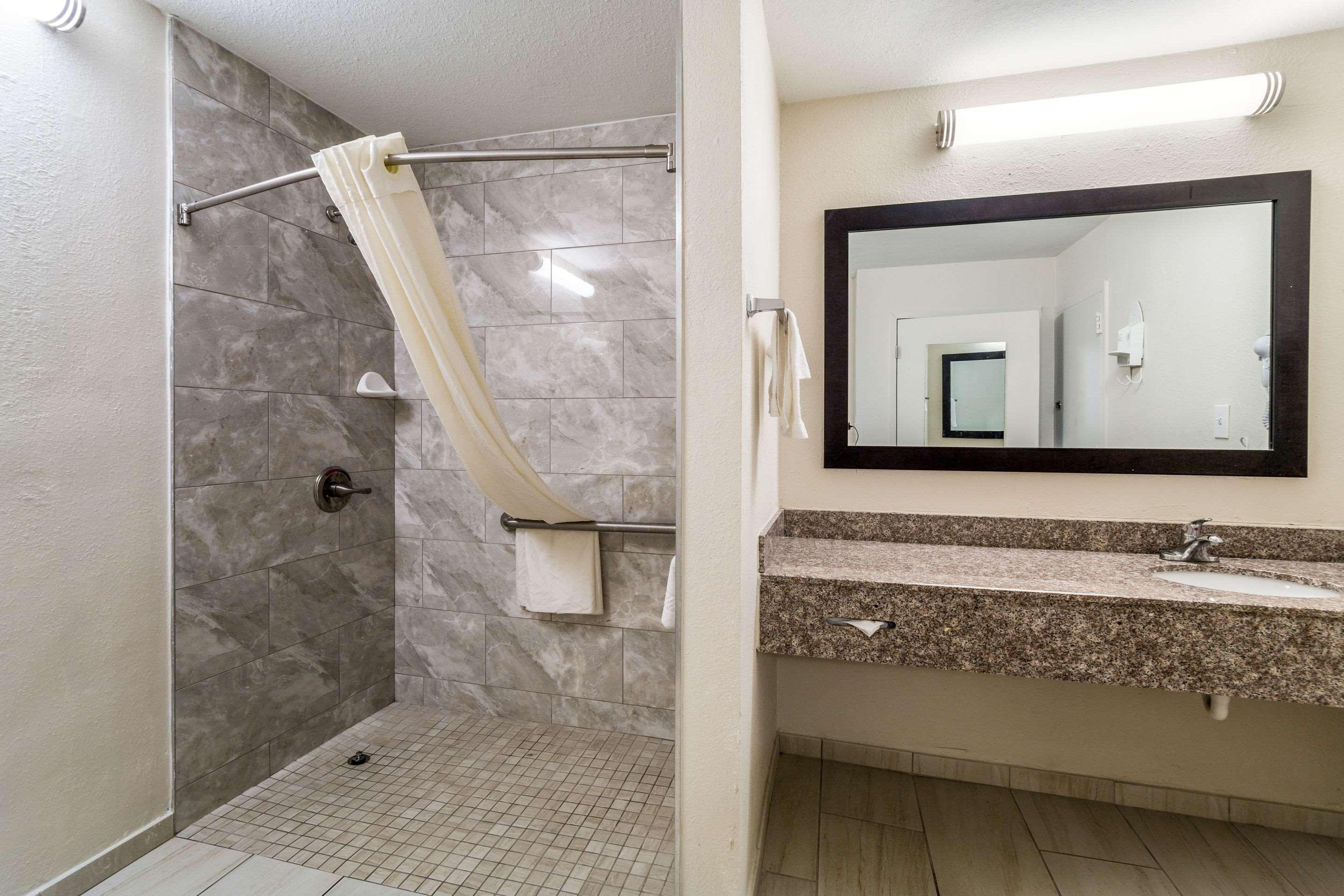 Quality Inn Coliseum North Charleston Kültér fotó