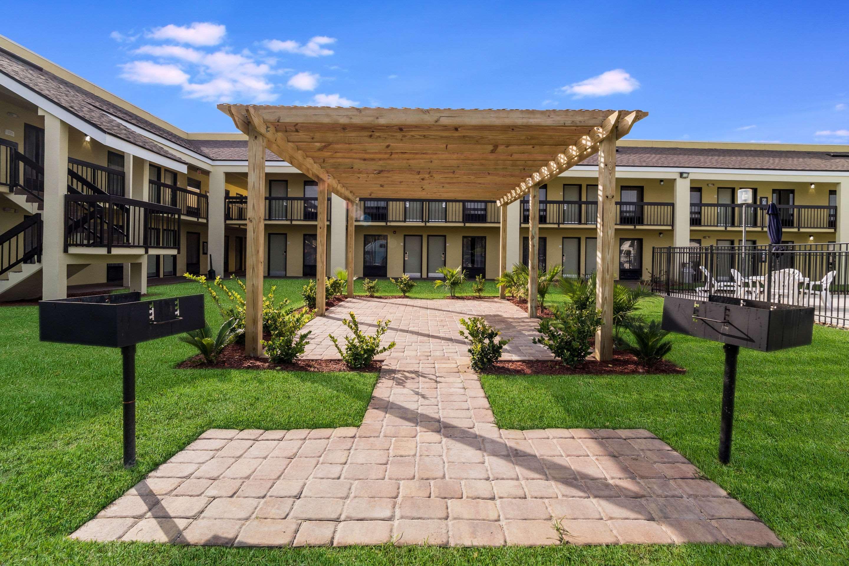 Quality Inn Coliseum North Charleston Kültér fotó